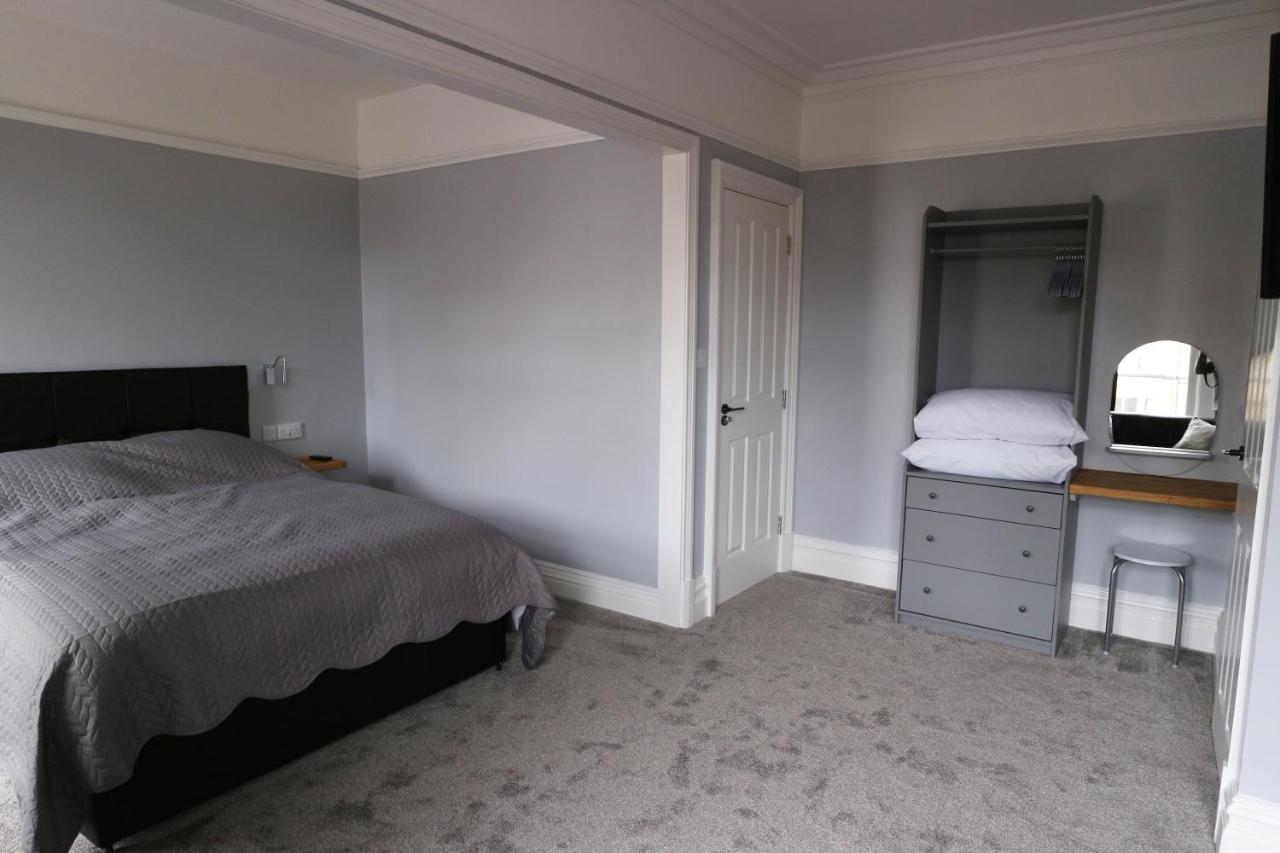 Number 33 Room Only วิทบี ภายนอก รูปภาพ